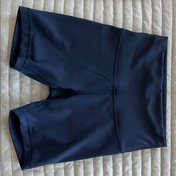 Lululemon Athletica Navy Blue High-Rise Shorts - Picture 6 of 7